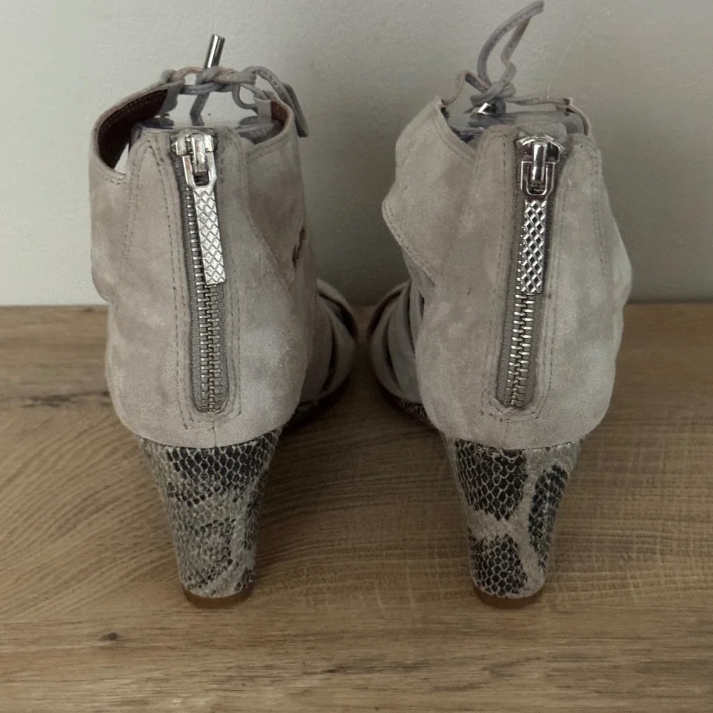 Donald Pliner Sandals Jeisa Lace Up Gladiator Snakeskin Heels Open Toe Shoes 7.5